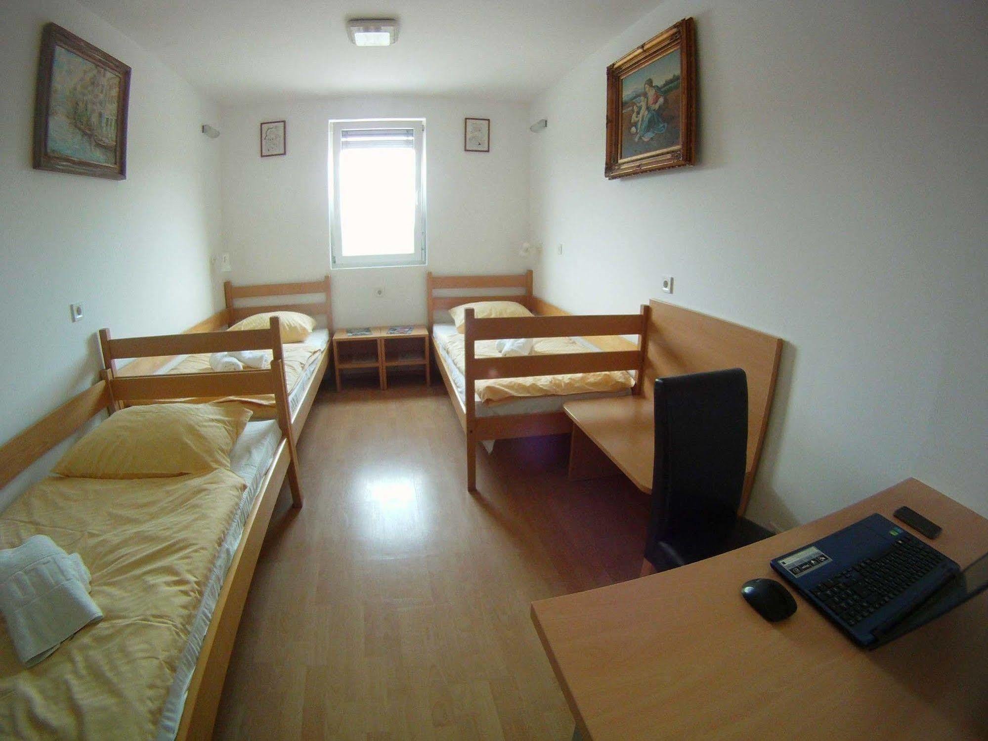 Hotel Galaksija Trebnje Екстериор снимка